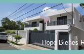 HBR133, Preciosa Casa en Sector Exclusivo de Santiago