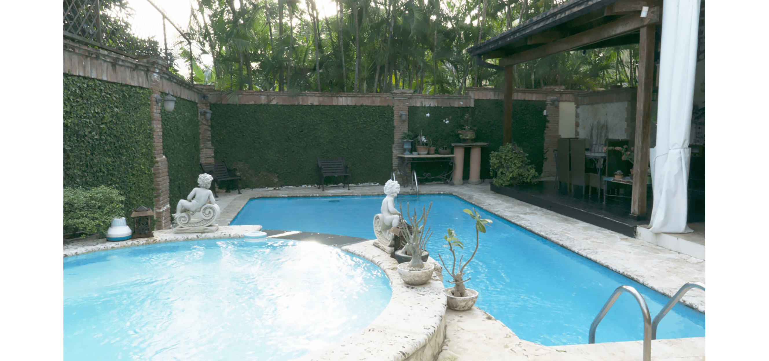 Piscina-patio