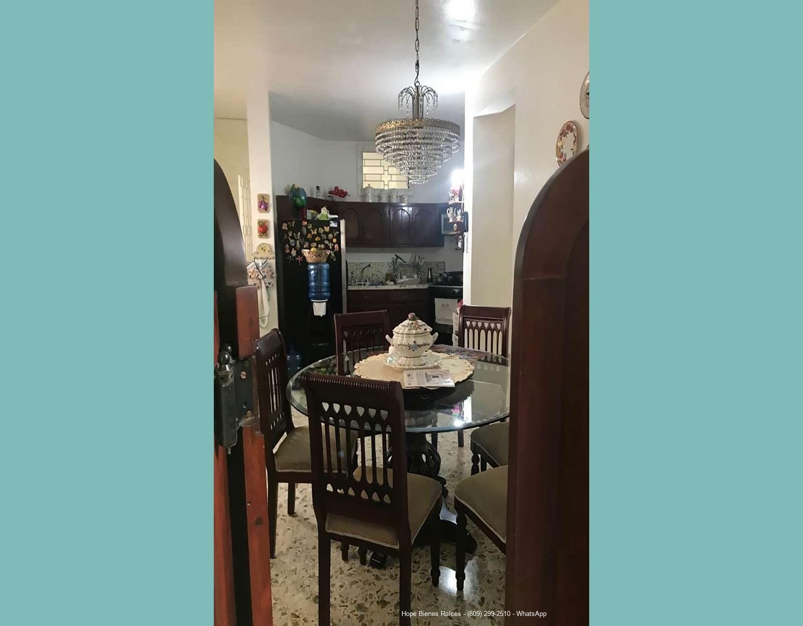 Desayunador y cocina