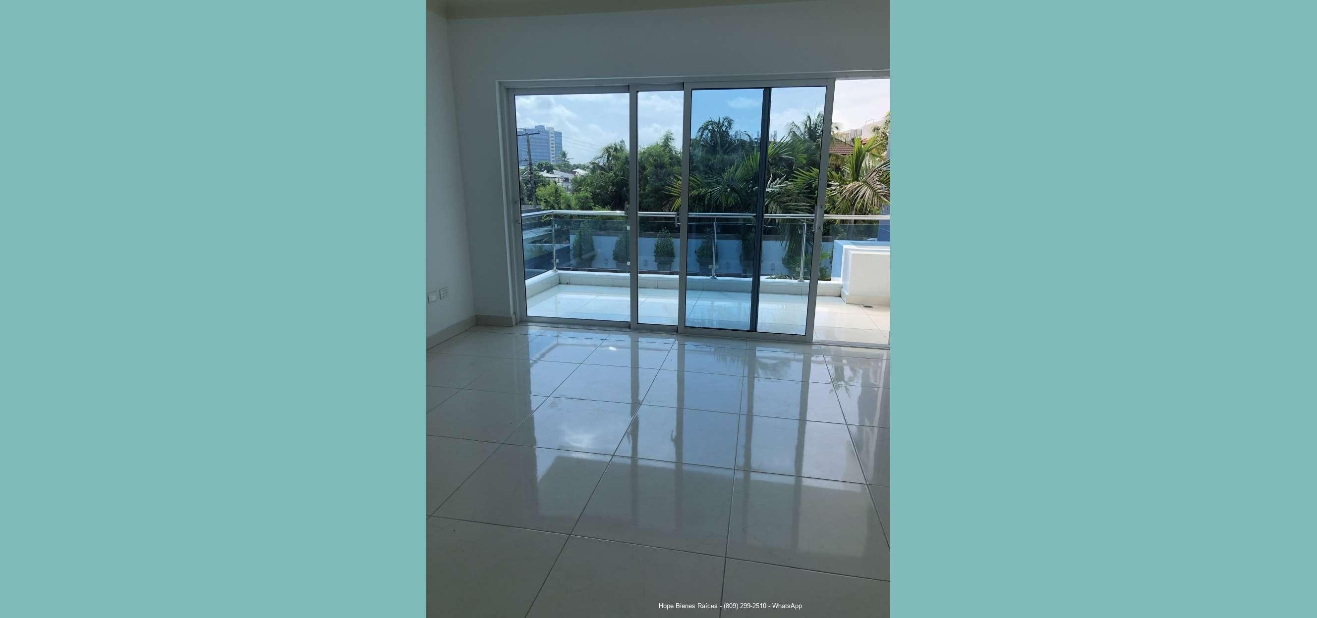 Sala-balcón