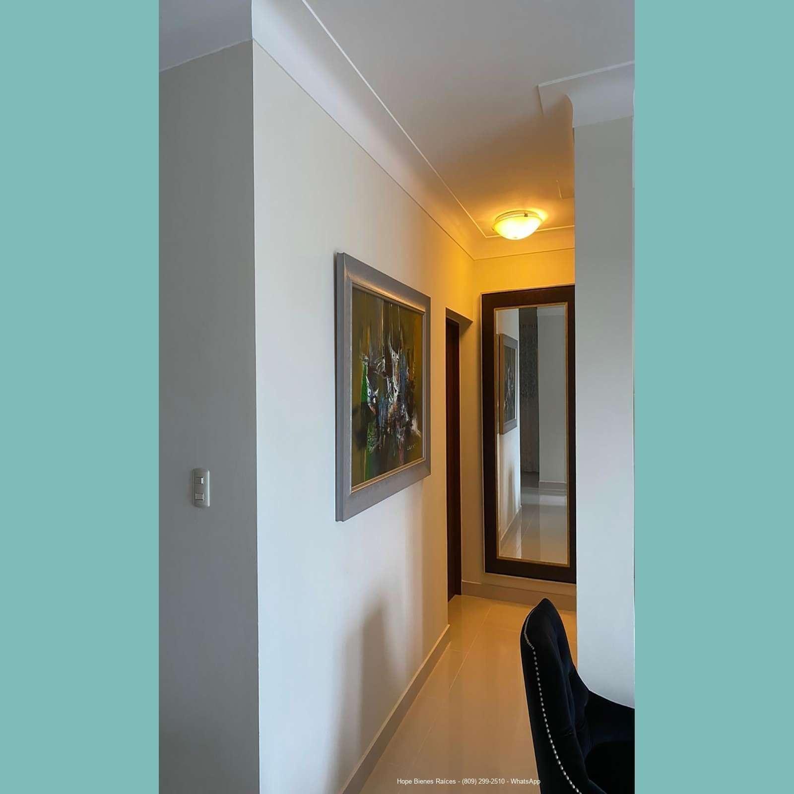 Pasillo a habitaciones