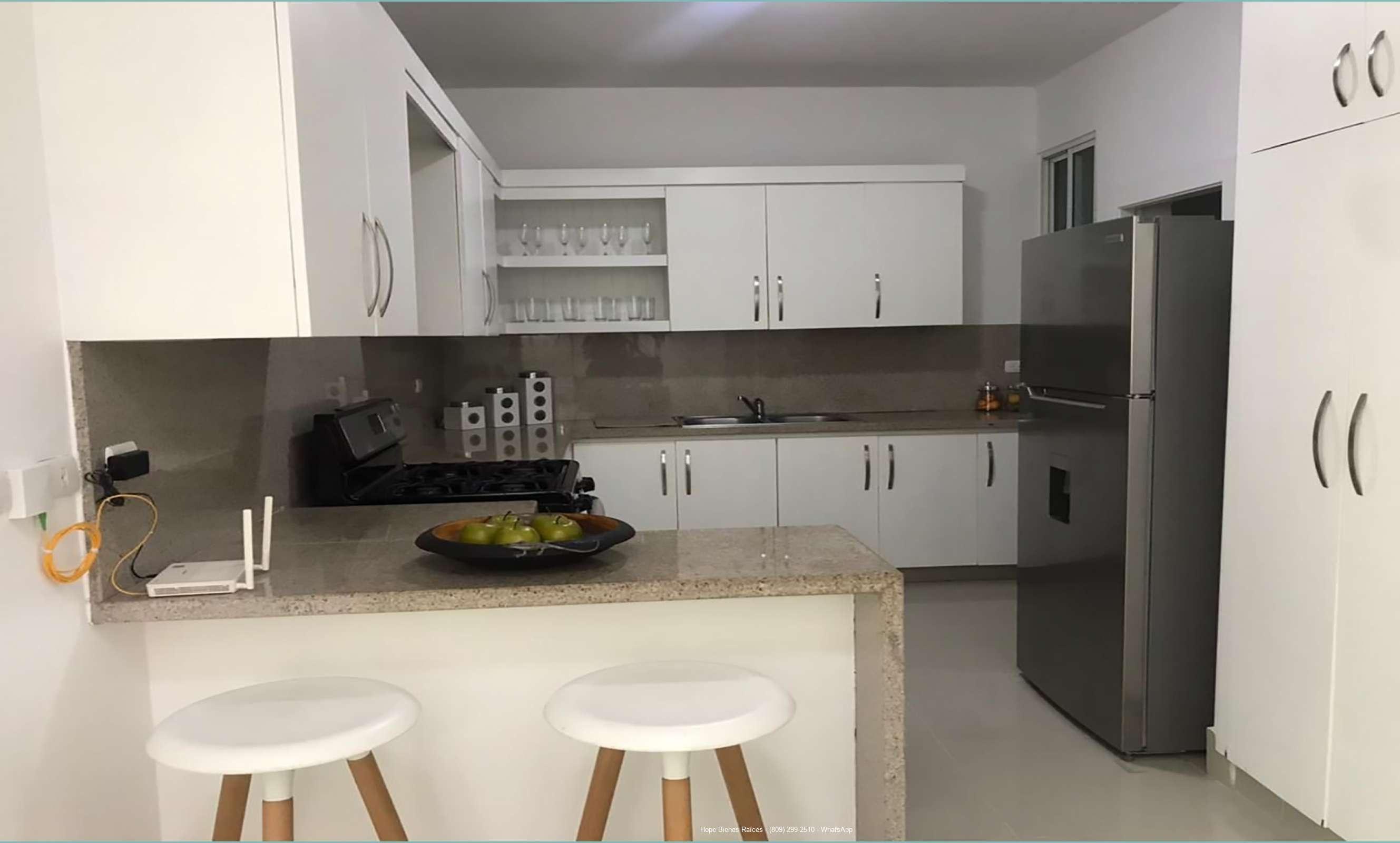 Cocina con desayunador