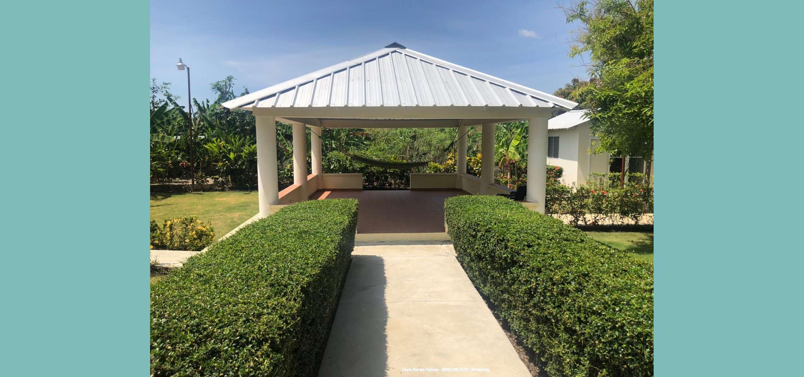 8Gazebo