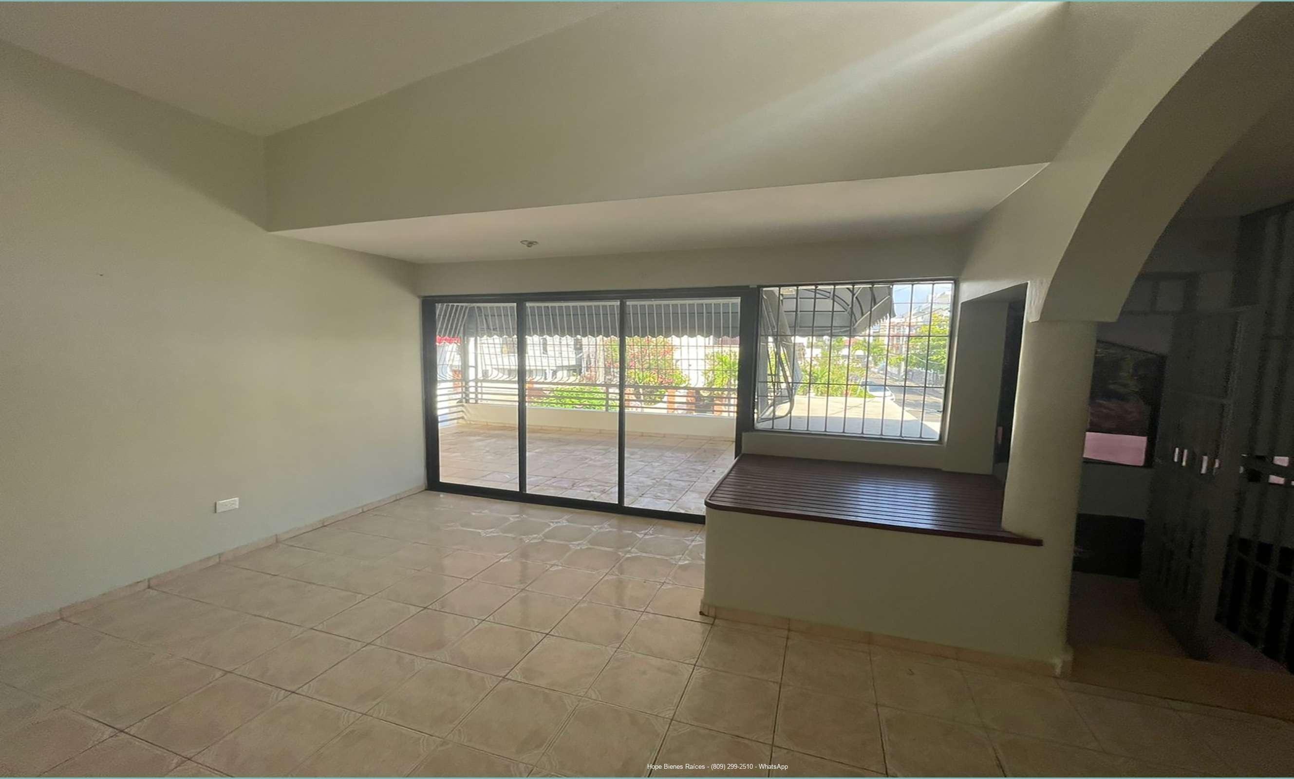 Sala y galeria