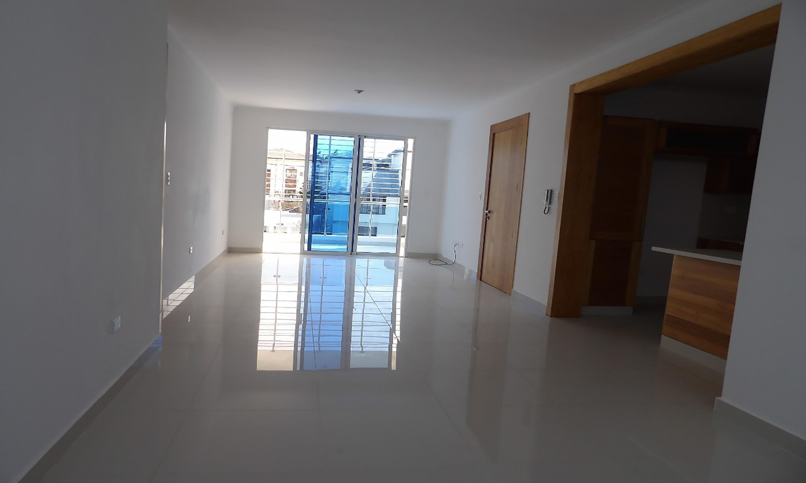 Gran salón con balcón